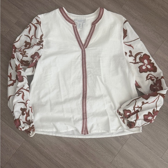 Tops - White Blouse with Floral Sleeves